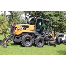 Campo Largo recebe veículos e equipamentos para fortalecer secretarias